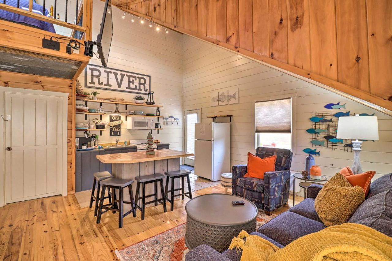 Pet-Friendly Studio With Loft And Mountain Views! Bagian luar foto