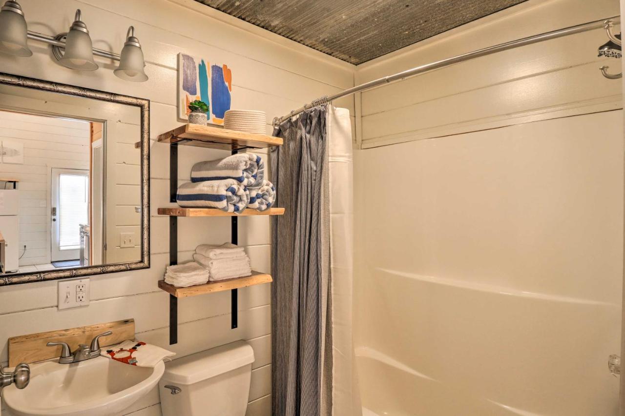 Pet-Friendly Studio With Loft And Mountain Views! Bagian luar foto