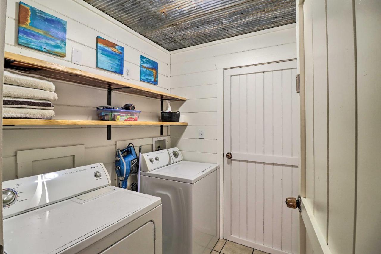 Pet-Friendly Studio With Loft And Mountain Views! Bagian luar foto