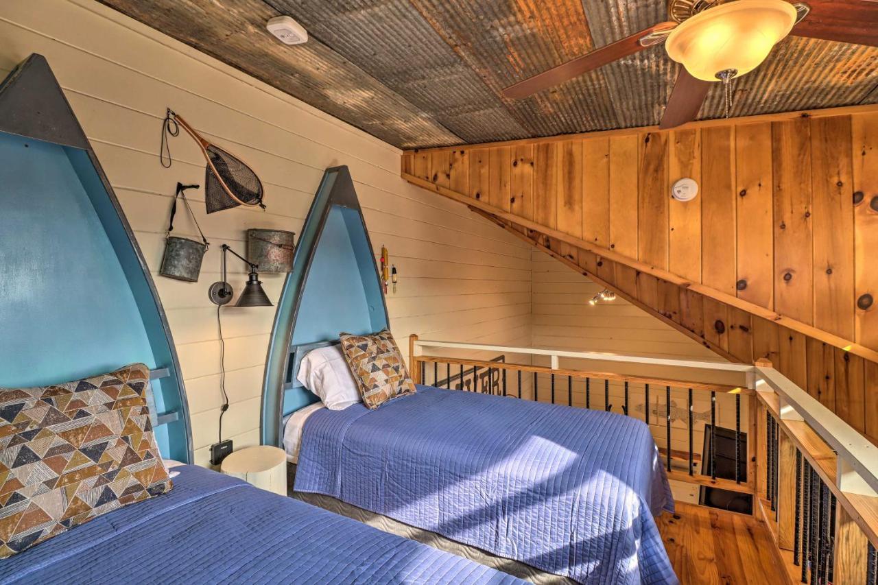 Pet-Friendly Studio With Loft And Mountain Views! Bagian luar foto